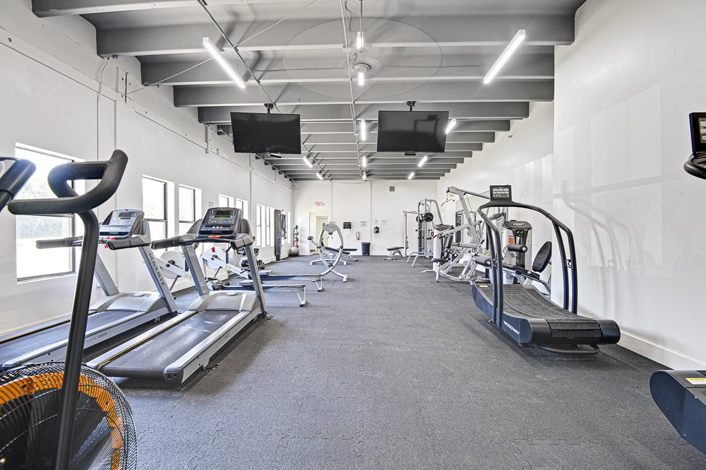 fully equipped gym at fairways hills apartments