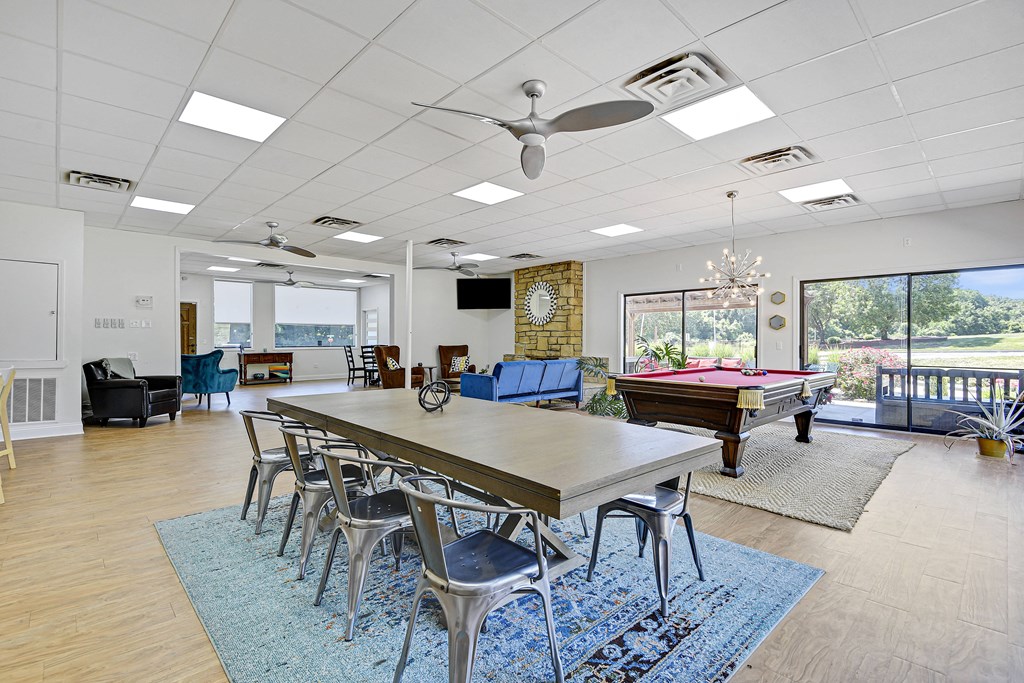 clubhouse amenities at fairway hills aparments