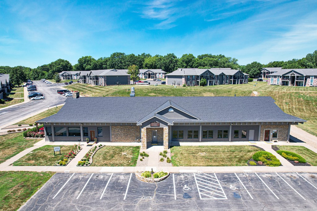 exterior of clubhouse at fairways hills
