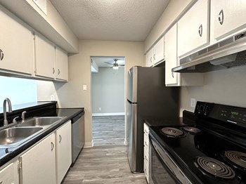 6201 NW 70th St Studio-3 Beds Apartment for Rent - Photo Gallery 3