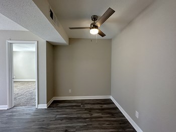 6201 NW 70th St Studio-3 Beds Apartment for Rent - Photo Gallery 5