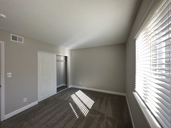 6201 NW 70th St Studio-3 Beds Apartment for Rent - Photo Gallery 8