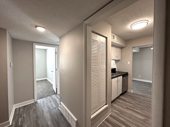6201 NW 70th St Studio-3 Beds Apartment for Rent - Photo Gallery 2