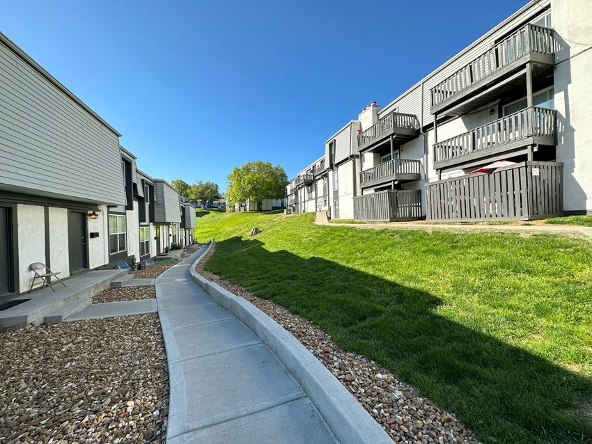 Maple Hills Apartments, 7205 W 55th Terr, Overland Park, KS RentCafe