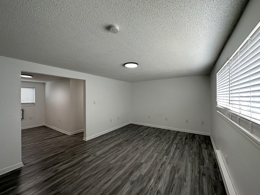 Suntree Apartments, 3040 Suntree Plaza, Kansas City, KS RentCafe