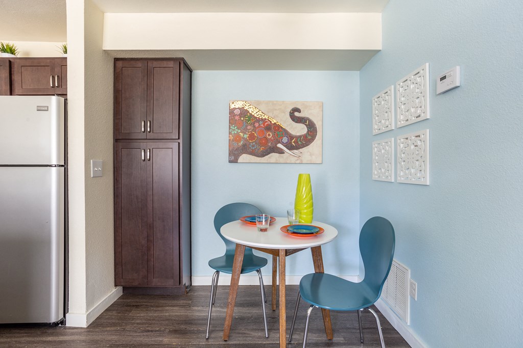 Chairs and table in dining room  at Bennett Ridge Apartments, Oklahoma City, Oklahoma