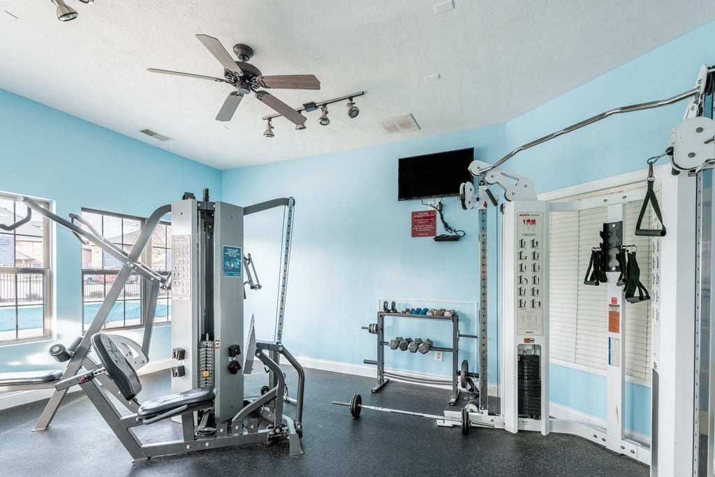 Photo of on site gym in Peoria.