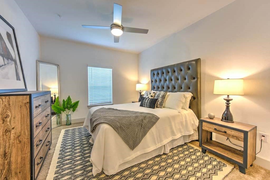 Bedroom with Large Bed Bedroom with Large Bed at Fountainhead, Jacksonville, FL, 32258