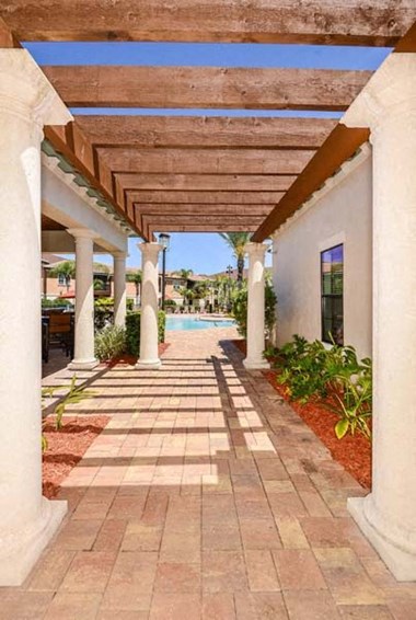 8685 Baymeadows Rd E 1-3 Beds Apartment for Rent - Photo Gallery 2