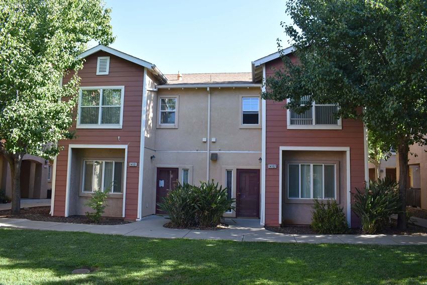 Mutual Housing At Lemon Hill Apartments, 6000 Lemon Hill, Sacramento