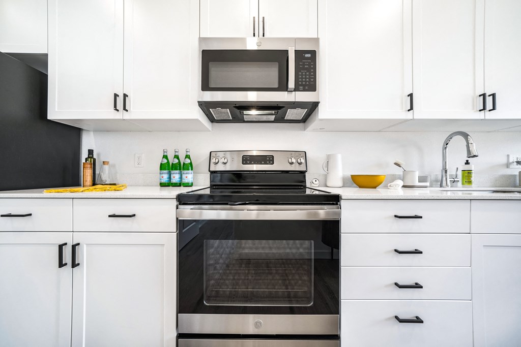 TheFarmstead_Eugene_OR_Cottage_1x1_Kitchen