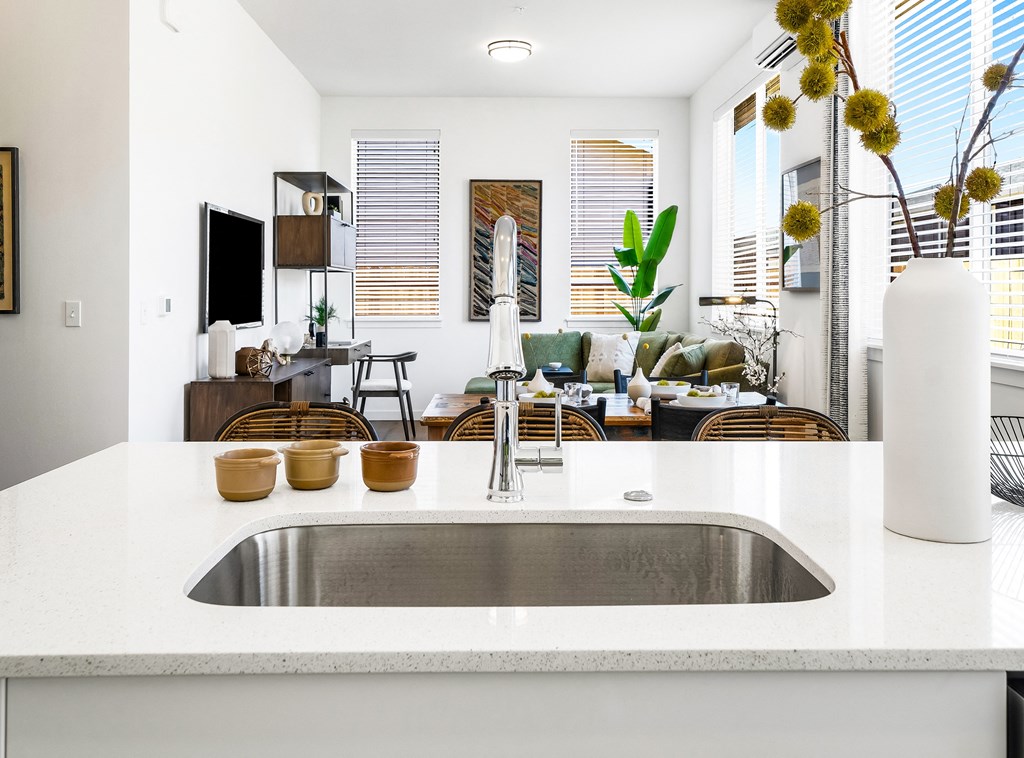 TheFarmstead_Eugene_OR_Cottage_2x2_Island