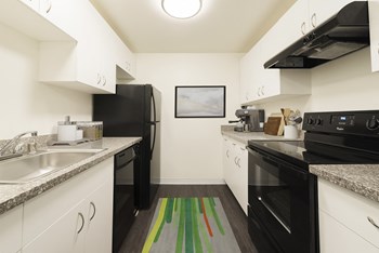ThunderbirdVillage_Vancouver_WA_Interior_VirtuallyStaged_Kitchen_2 - Photo Gallery 3