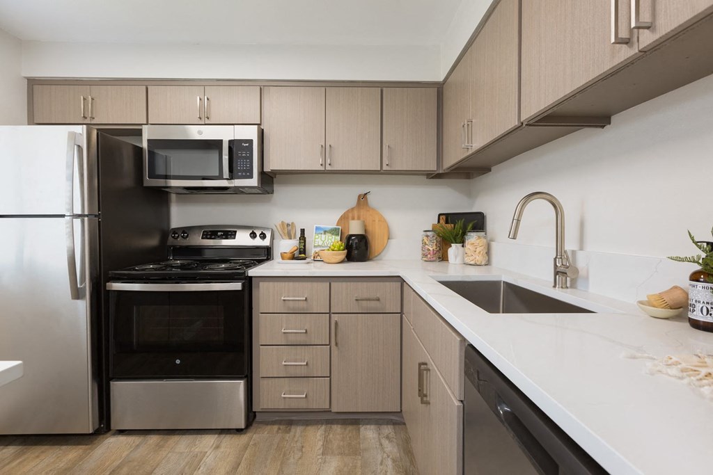 Reveal Model Kitchen