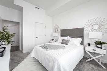Rockpoint Apartments Model Bedroom - Photo Gallery 4