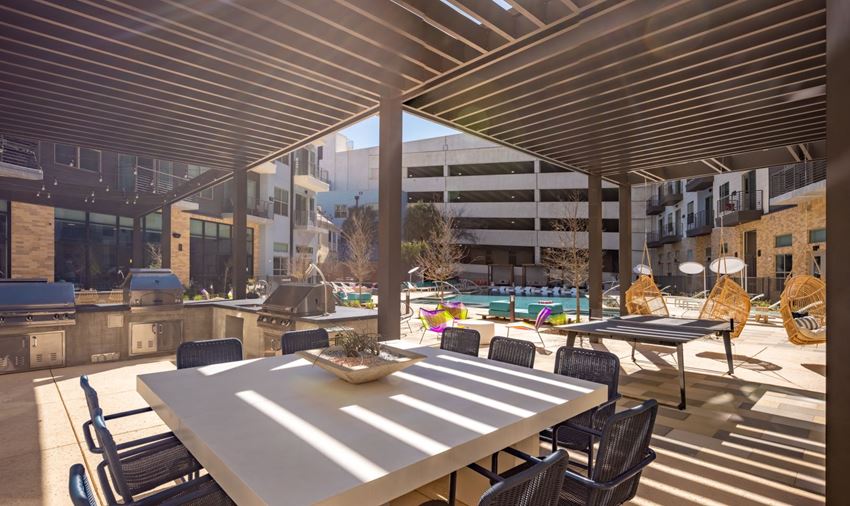 Heritage Plaza Apartments, 227 Dwyer Avenue, San Antonio, TX RentCafe