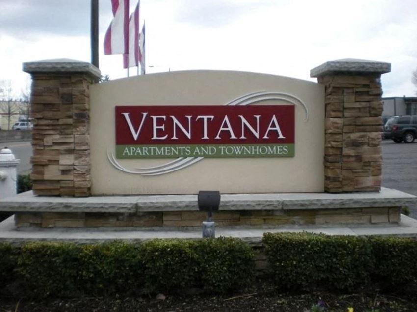 Ventana Apartments and Townhomes Exterior Monument Sign - Photo Gallery 1