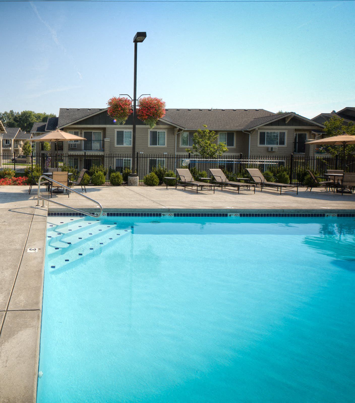 The Lakehouse Apartments in Everett, WA