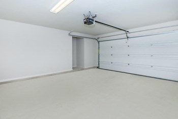 Walden Square Garage - Photo Gallery 6