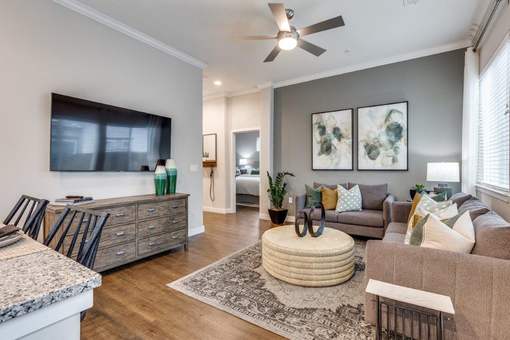 Horizon at Ridgeview Model Living Room