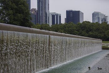 12 Central Square Water Feature - Photo Gallery 14