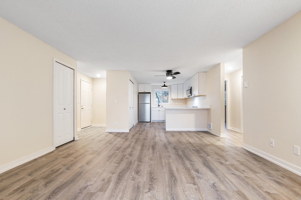 Reserve at Bucklin Hill Apartments Vacant Living Room with and Kitchen