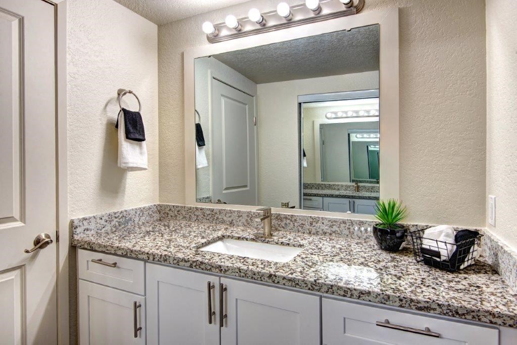 12 Central Square Walk-In Bathroom Sink and Mirror