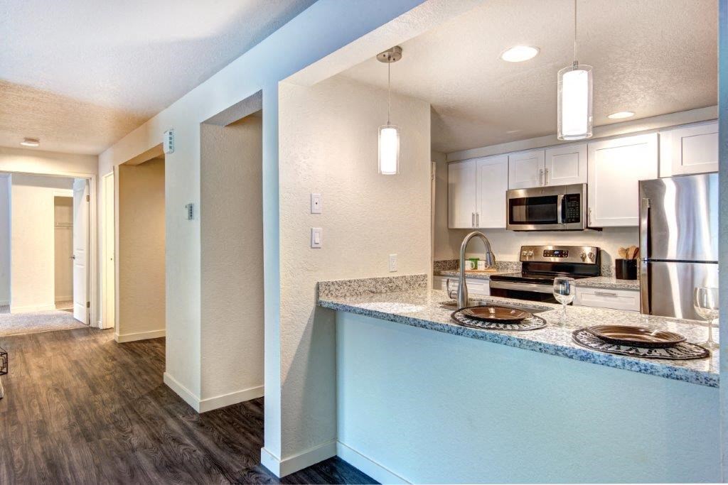 12 Central Square Island Countertop