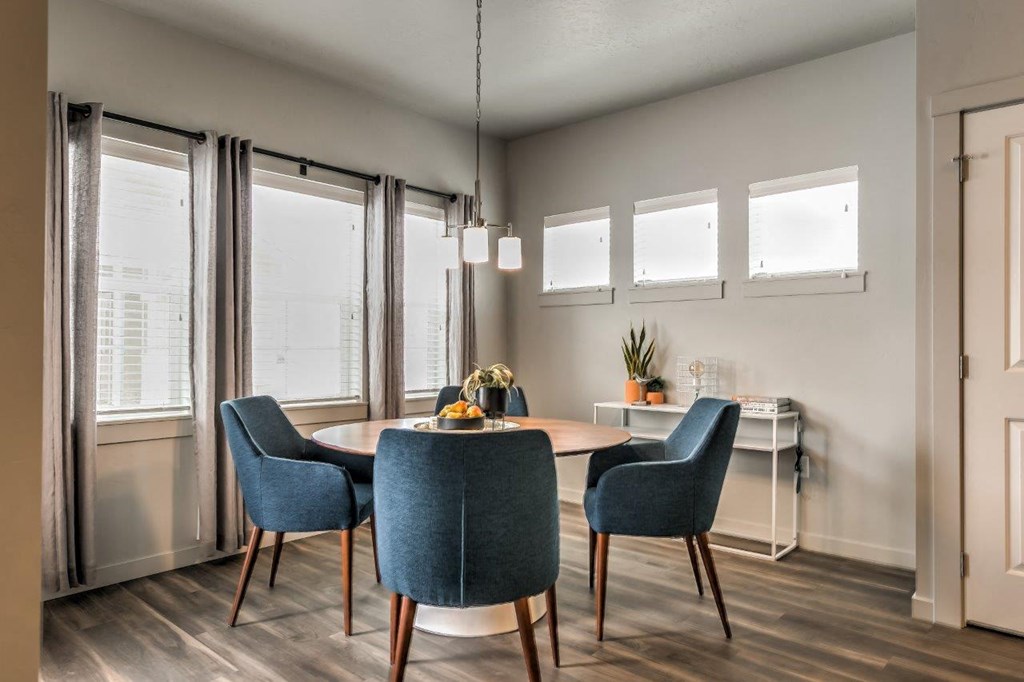 Prelude at Paramount Apartments Model Dining Room