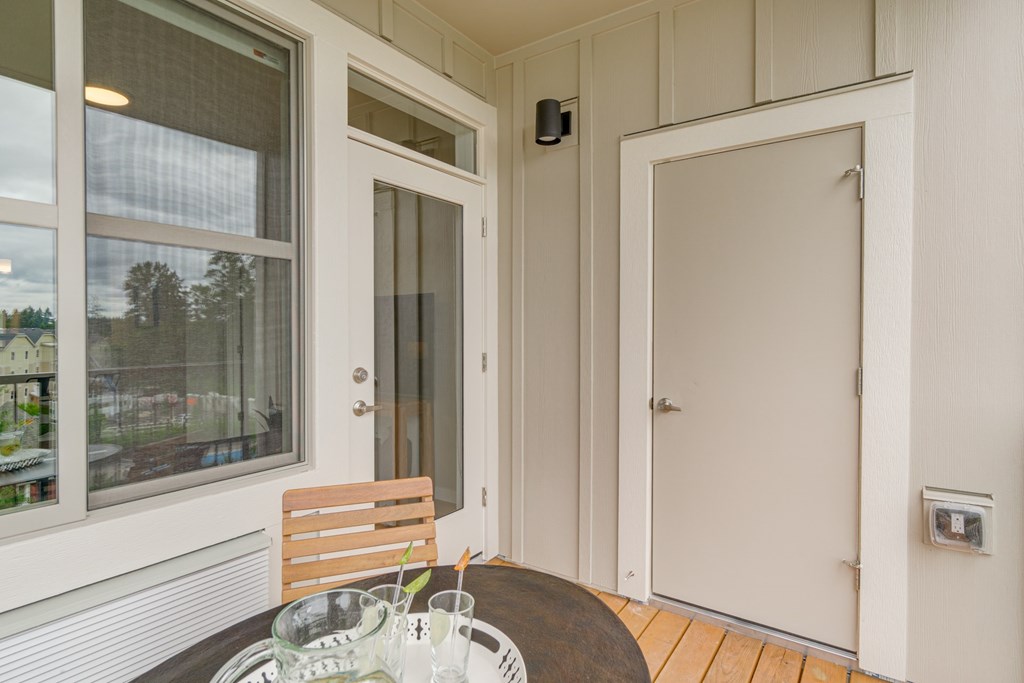 OR_HappyValley_TheElwood_1Bed_Balcony