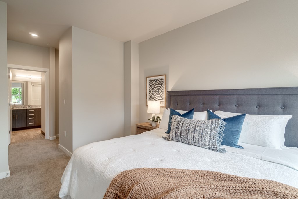 OR_HappyValley_TheElwood_2Bed_Bedroom