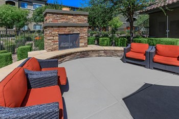 Presley at Whitney Ranch Outdoor Lounge with Fireplace Presley at Whitney Ranch Outdoor Lounge with Fireplace - Photo Gallery 6
