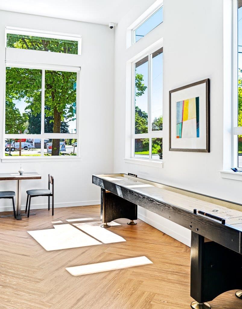 Velo_Eugene_OR_Int_Amenity_Lounge_5