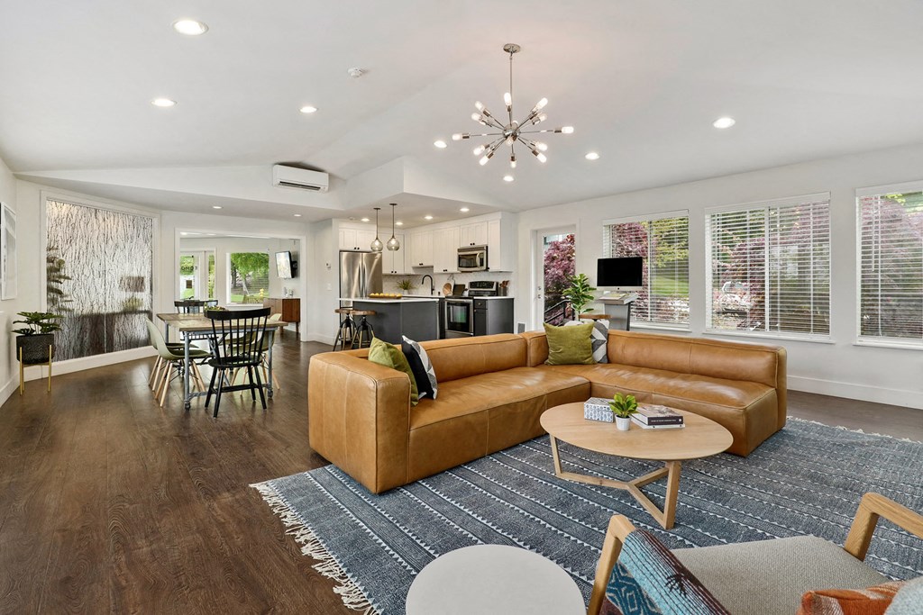 Echo Mountain Apartments Clubhouse Seating Area