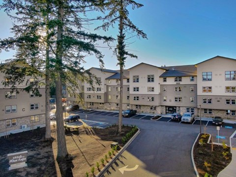 192nd West Lofts Exterior and Parking Lot