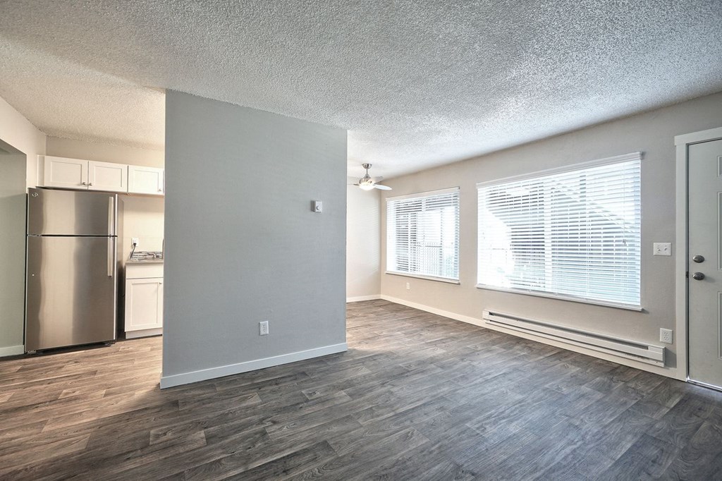 The Melrose_Portland OR_The Melrose livingroom