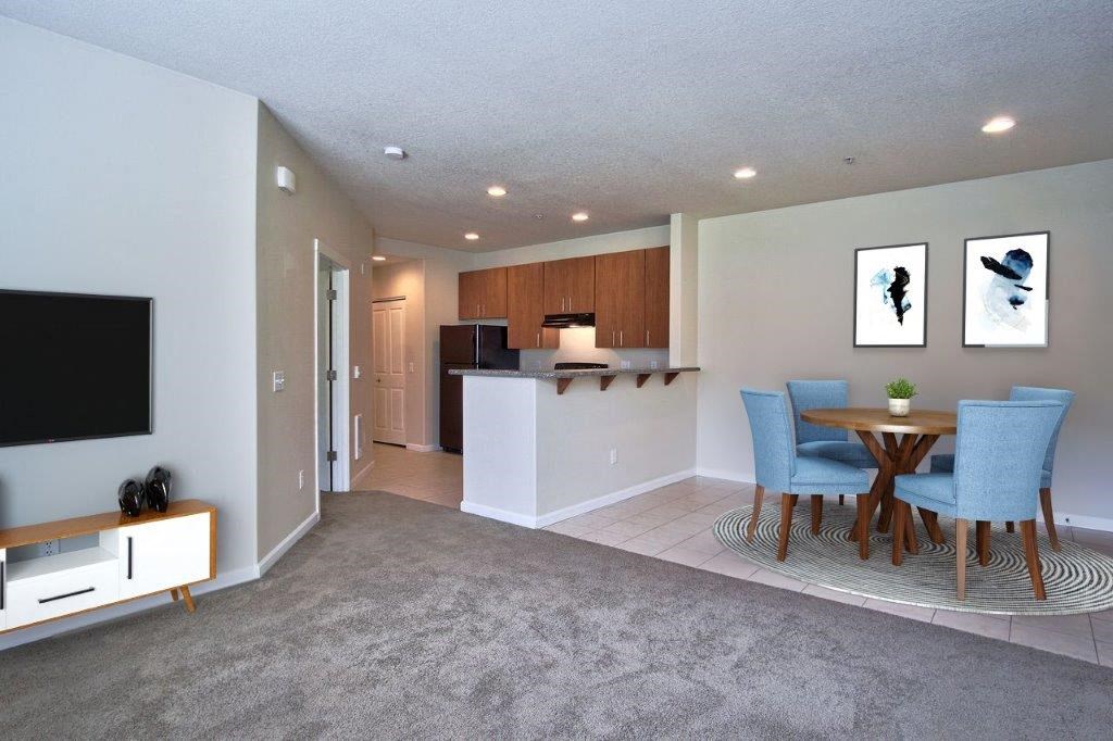 LookoutAtTheRidge_Washougal_WA_Interior_DiningRoom
