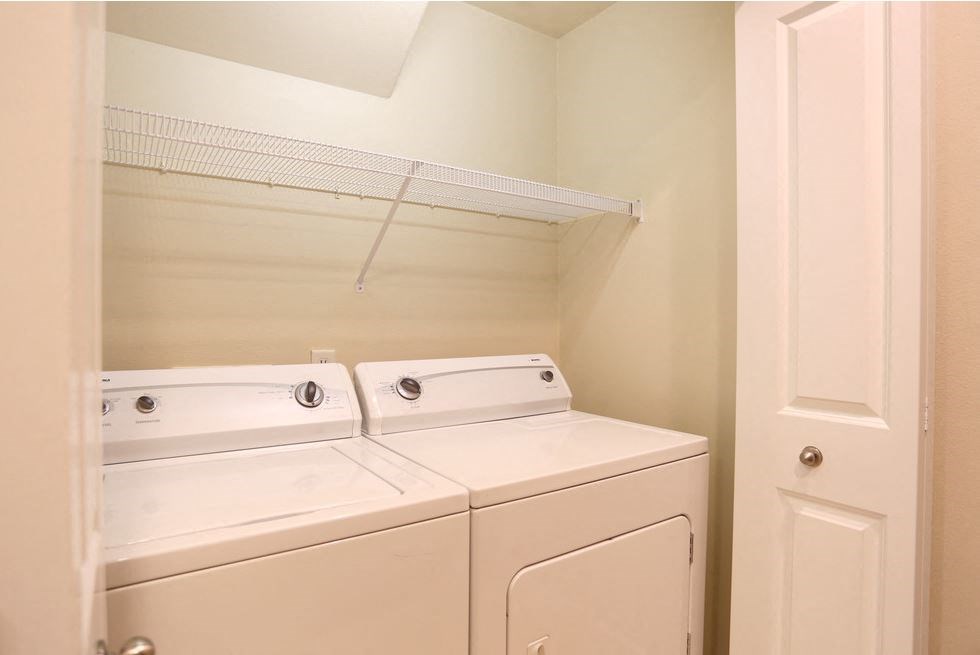 Creekview Crossing Apartments washer and dryer