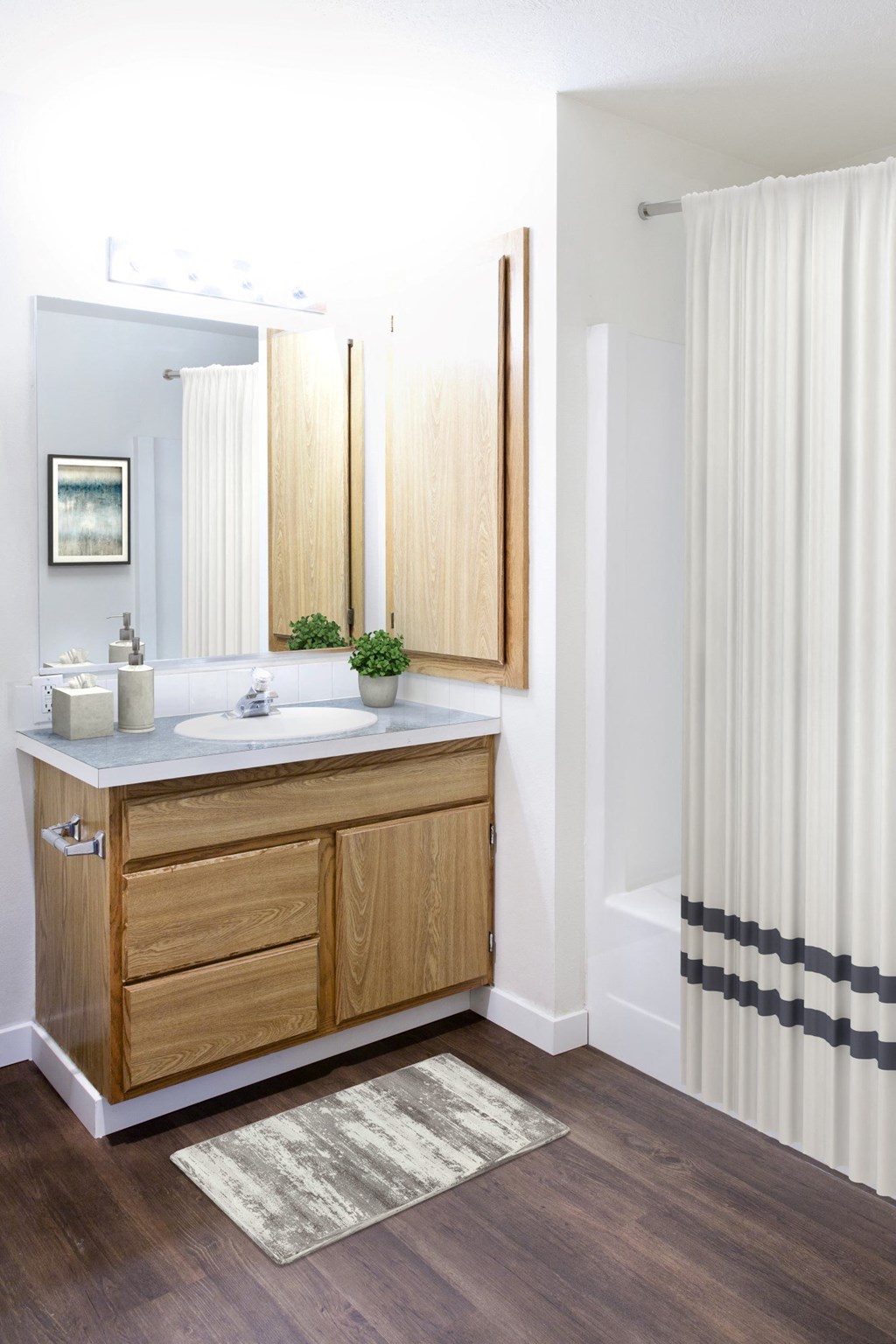 GoGo West Apartments 2 Bed Floor Plan Bathroom