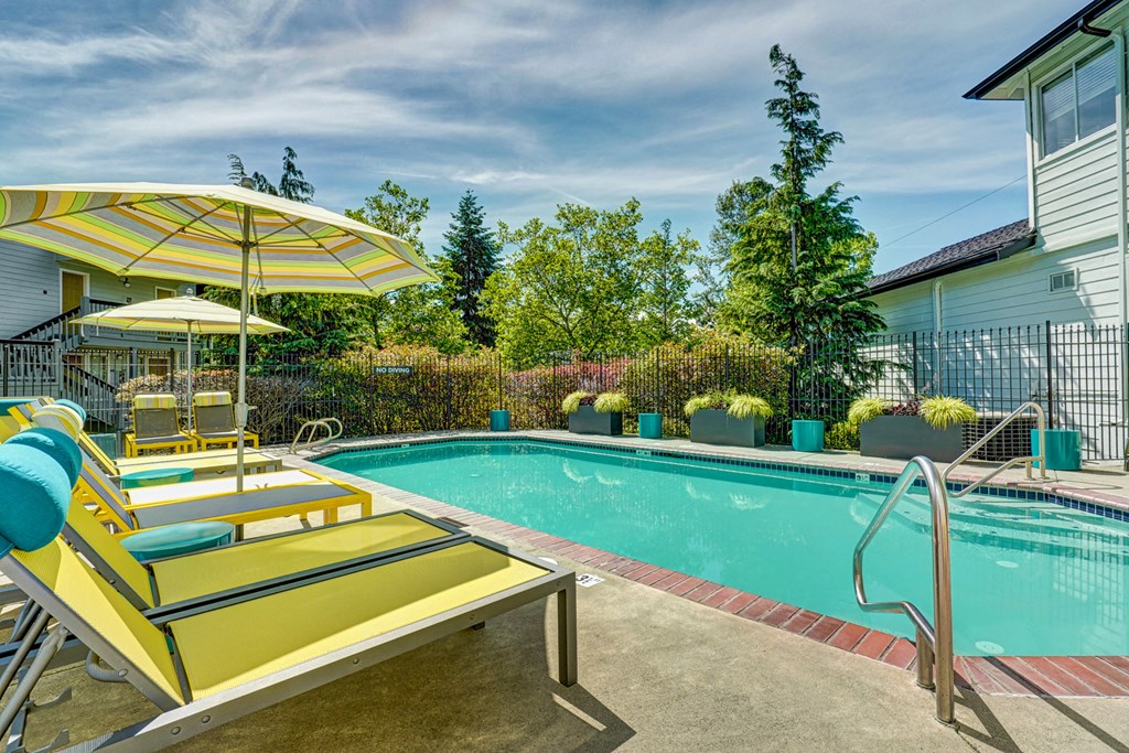 Echo Mountain Apartments Swimming Pool