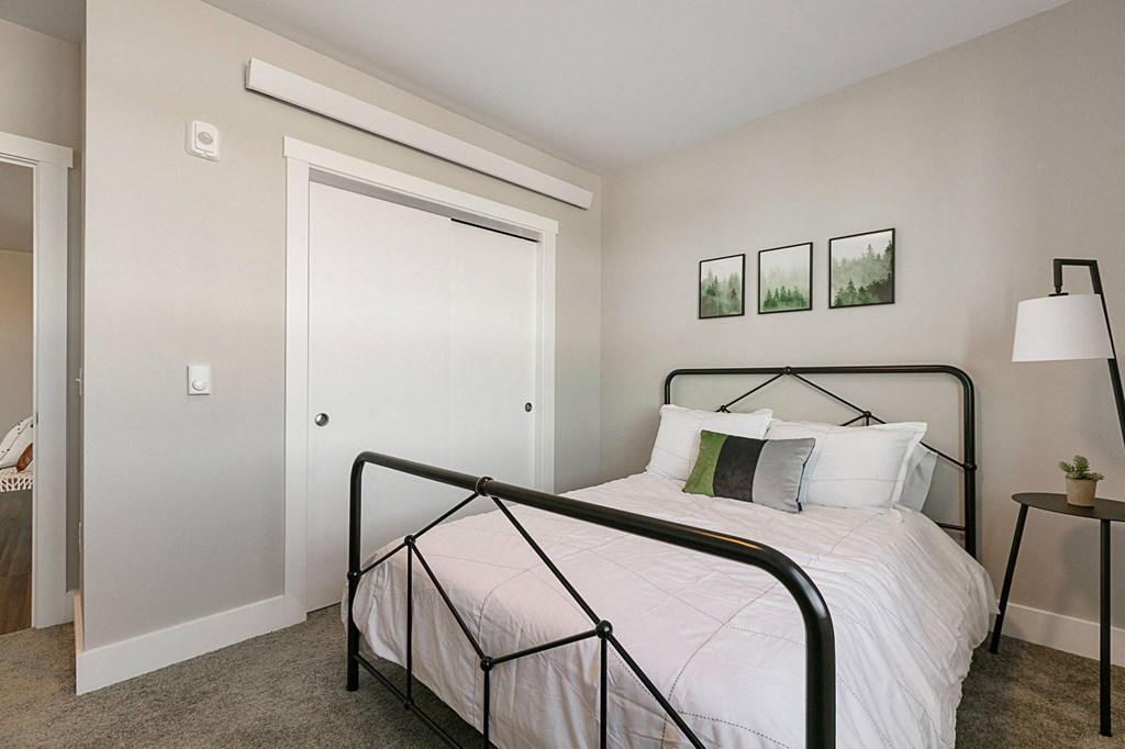 TheNest_Bend_OR_Interior_Model_203_Bedroom2