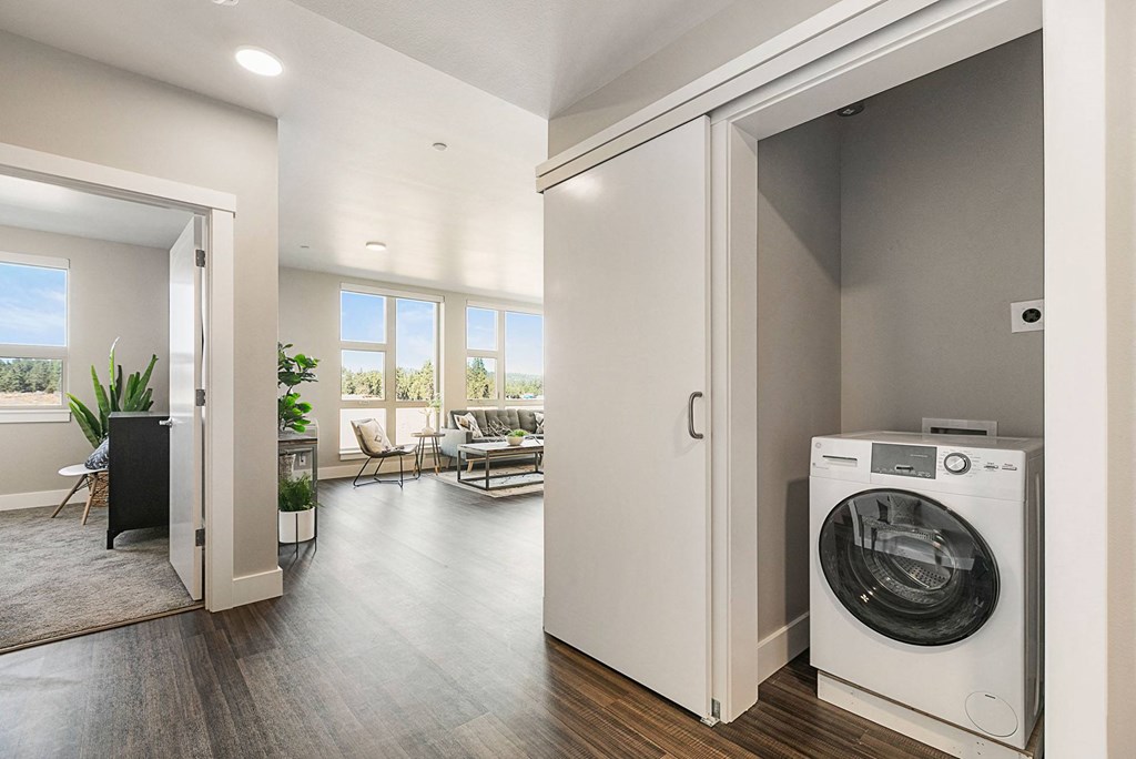 TheNest_Bend_OR_Interior_Model_203_Laundry