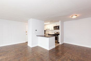 Andorra Point Apartments Vacant Kitchen - Photo Gallery 4