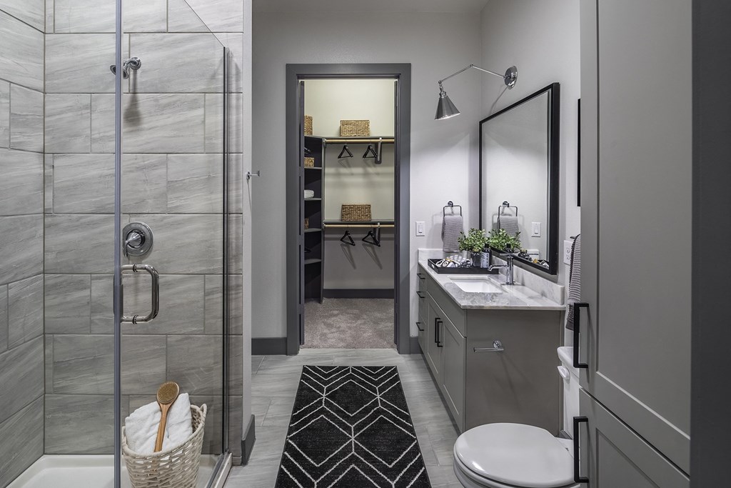 Aura Thirty2 Apartments Model Bathroom