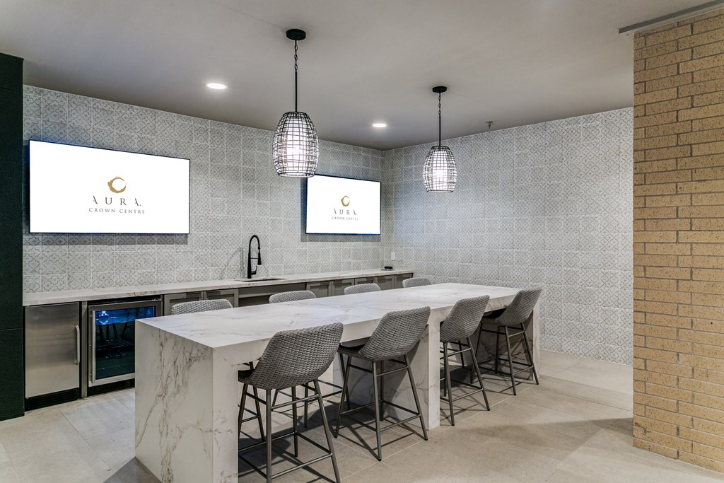 Aura Crown Centre