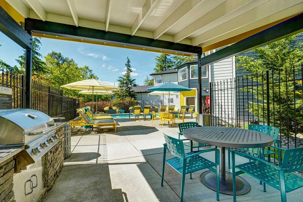 Echo Mountain Apartments BBQ Lounge