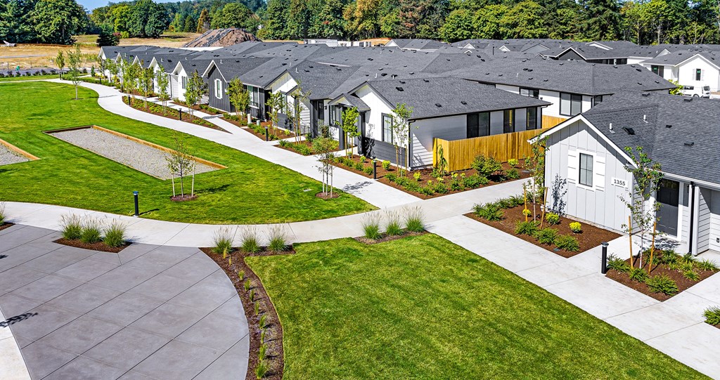 The Farmstead_Eugene_OR_Exterior_cottages_2