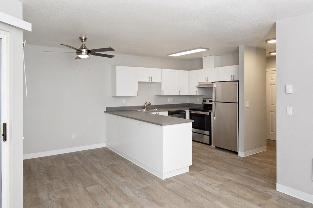 Outlook16 Model Kitchen