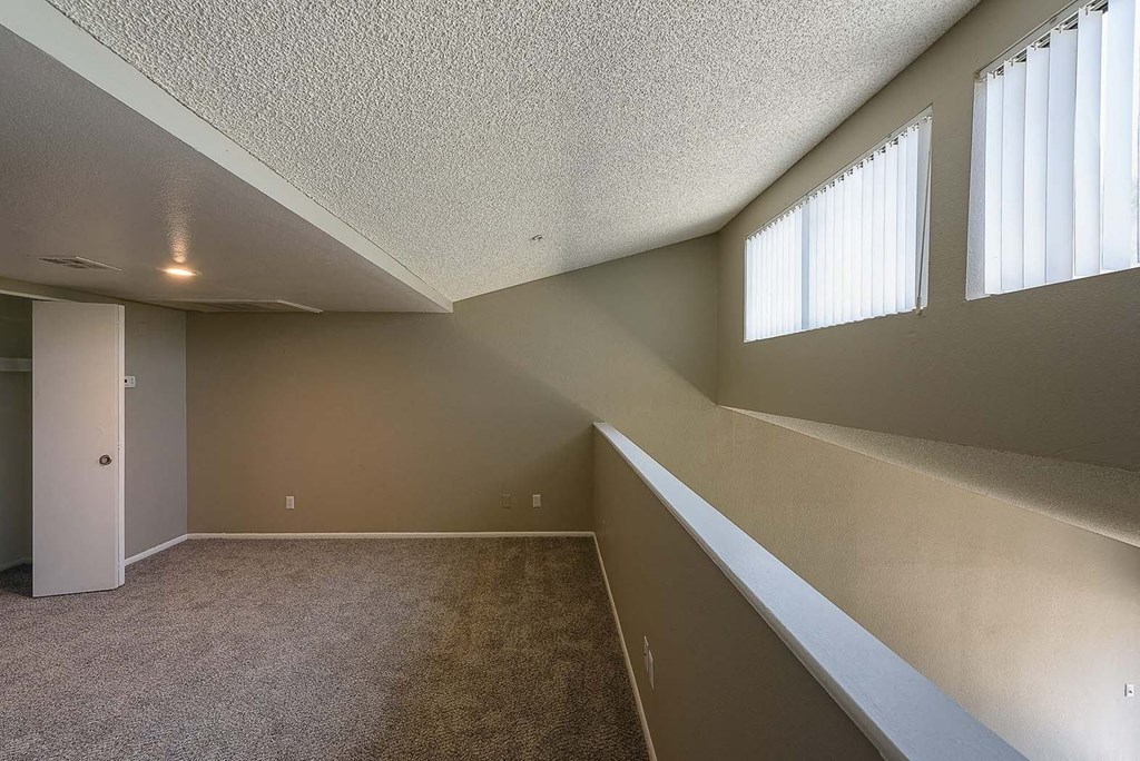 The Flats At Peoria