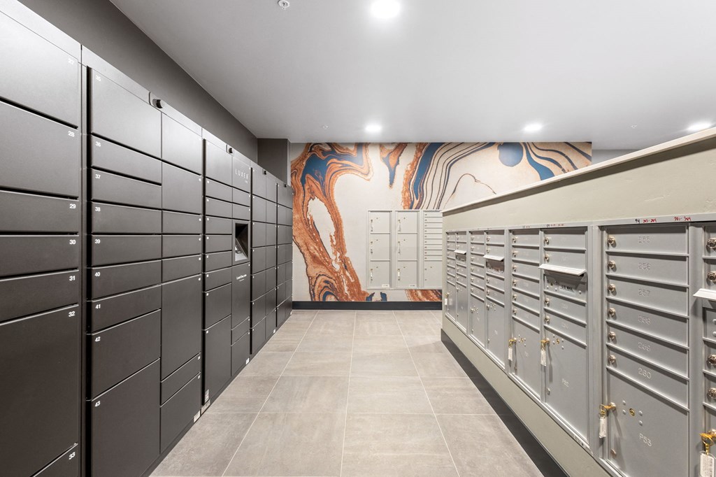 Solis_Bend_OR_MailRoom